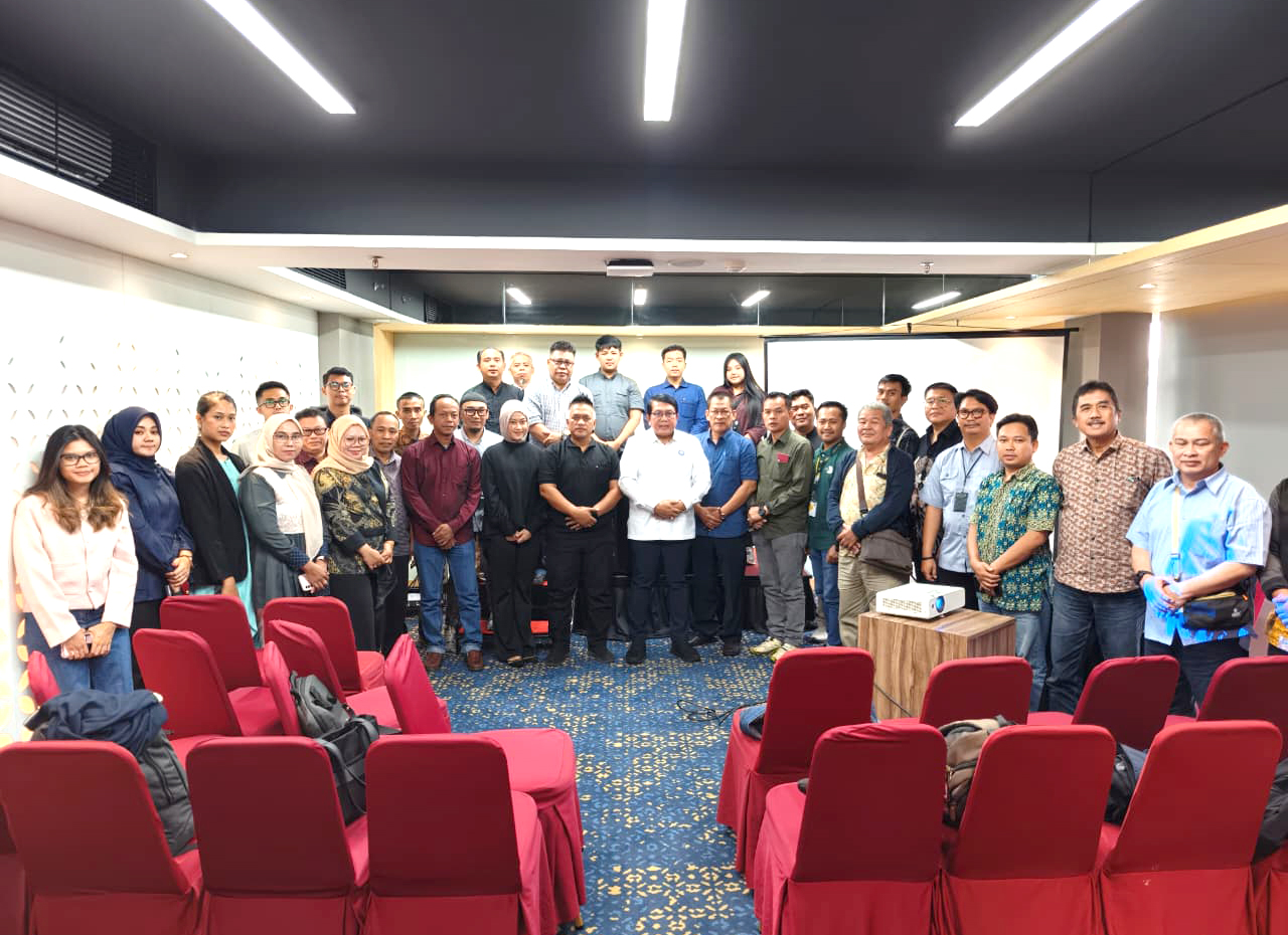 Menjadi Narasumber Acara Kupas Tuntas Pola Hubungan Kerja oleh Kemnaker